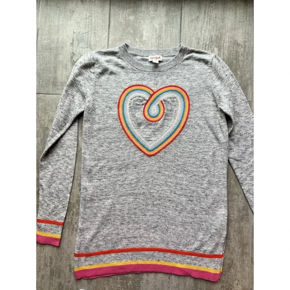 Girls Heather Gray Lightweight Knit Sweater Embroidered Rainbow Heart L 10-12